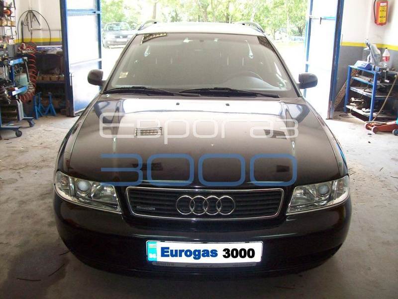 Audi A4  2,6  V6  150hp   газов инжекцион BSM-Bardolini бутилка 40 литра